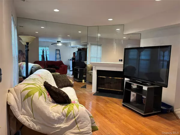 Chester, NY 10918,1503 Whispering HLS