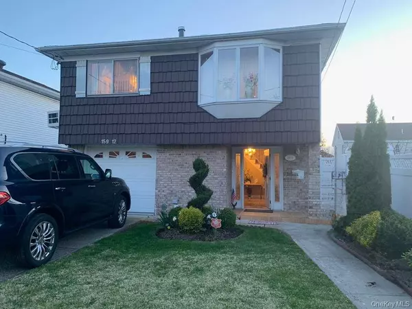 15912 88th ST, Howard Beach, NY 11414