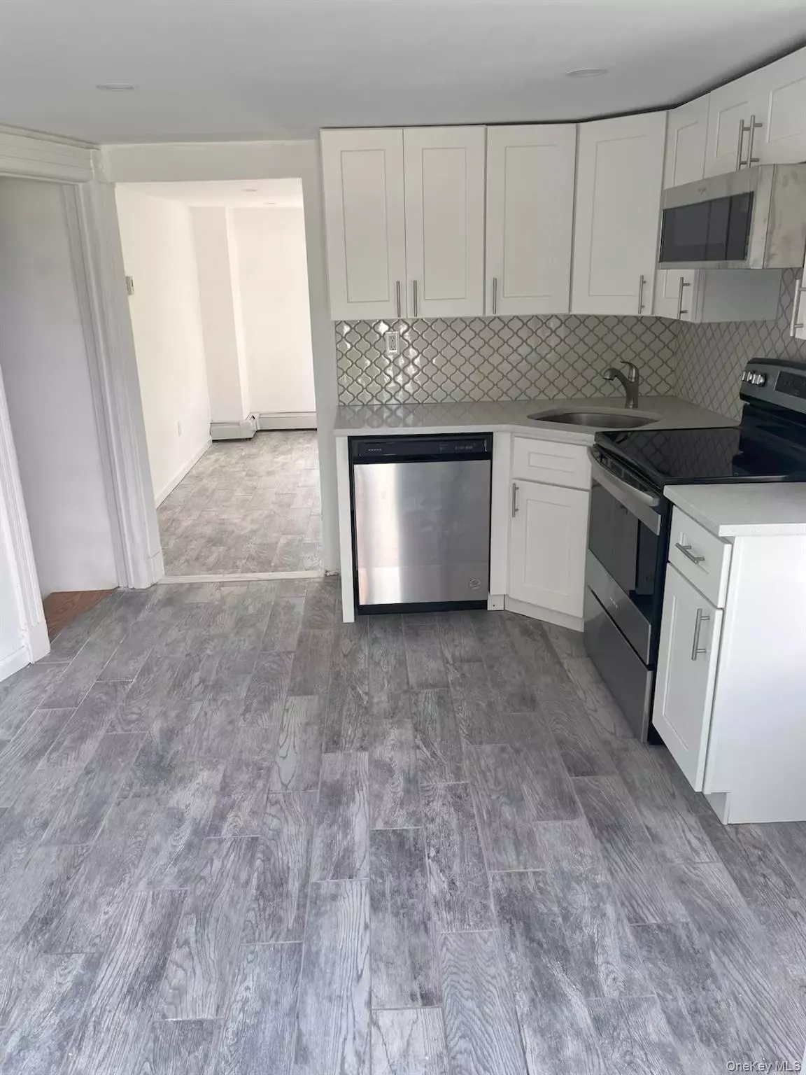 East Meadow, NY 11554,349 Bellmore RD