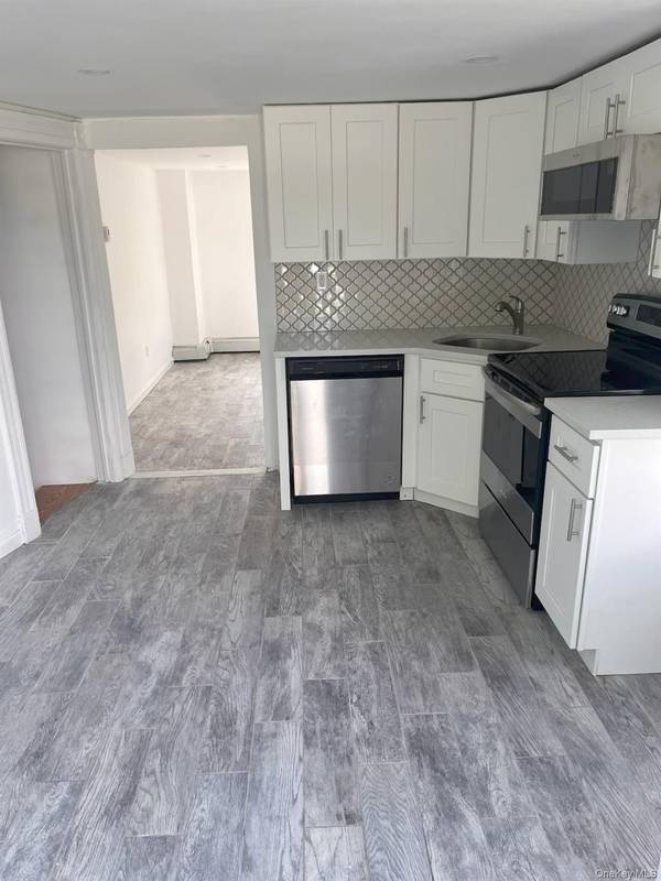 East Meadow, NY 11554,349 Bellmore RD