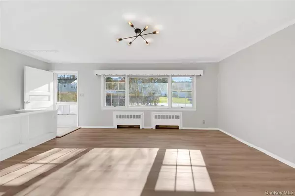 Yorktown Heights, NY 10598,2164 White Birch DR