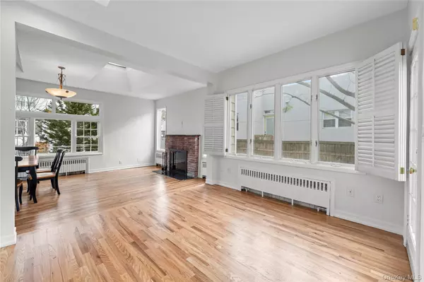 Long Beach, NY 11561,31 Barnes ST