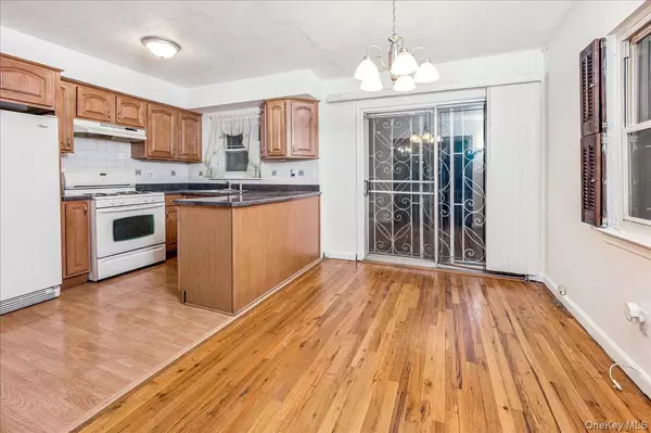 Bronx, NY 10473,2125 Homer AVE