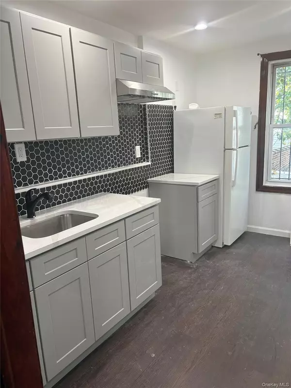 South Ozone Park, NY 11417,10705 Rockaway BLVD