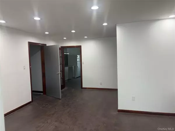 South Ozone Park, NY 11417,10705 Rockaway BLVD