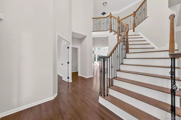 Hopewell Junction, NY 12533,65 Fenton WAY