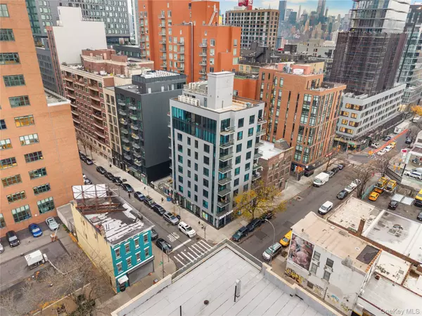 Long Island City, NY 11101,41-04 27th ST #6A