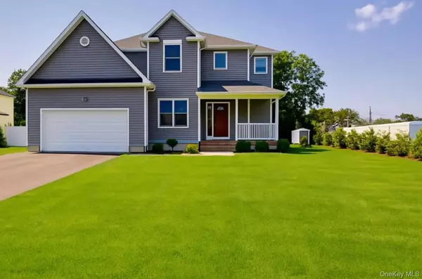 East Moriches, NY 11940,9 Shaw LN