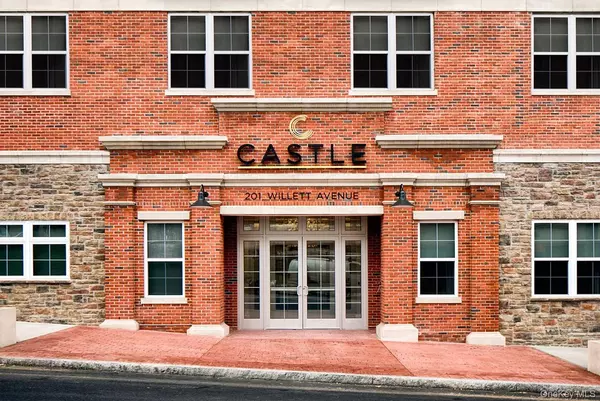 Port Chester, NY 10573,201 Willett AVE #222