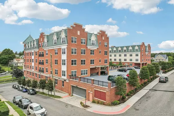 Port Chester, NY 10573,201 Willett AVE #322