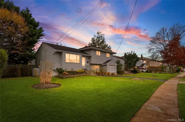 Bellmore, NY 11710,2476 Florin CT