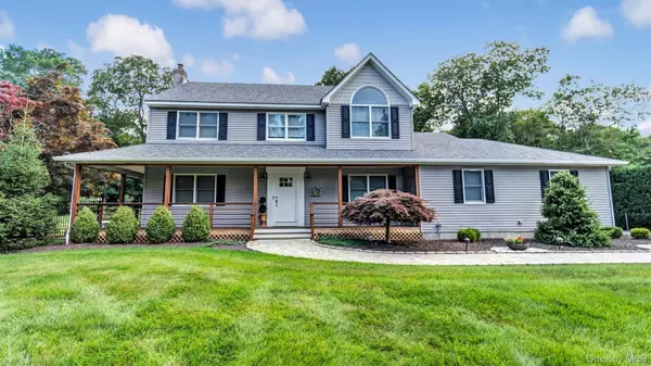 Baiting Hollow, NY 11933,181 Landing LN