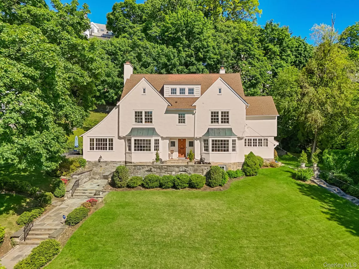 Bronxville, NY 10708,51 Avon RD