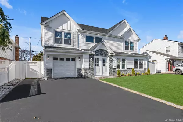 Levittown, NY 11756,33 Prentice RD