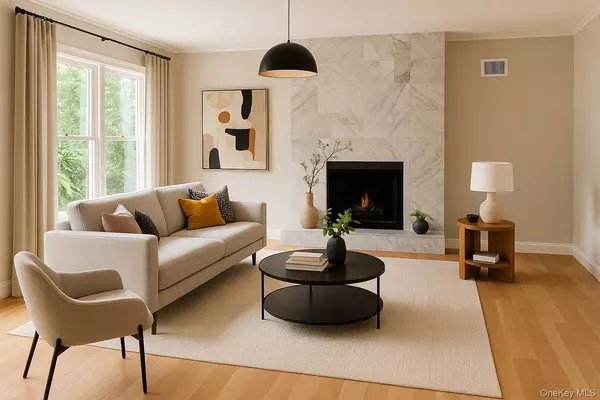 Port Washington, NY 11050,36 Dunes LN