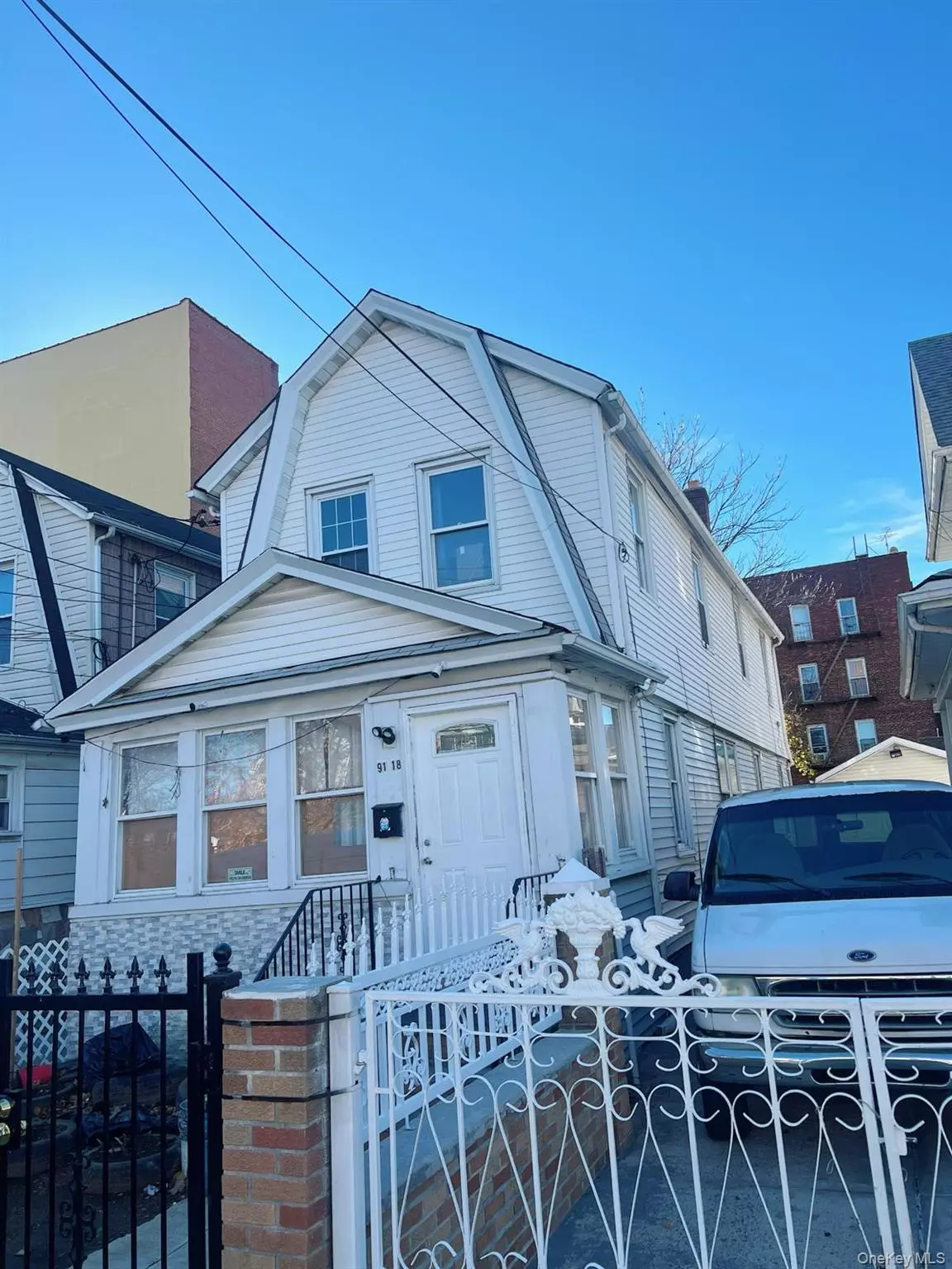 Jamaica, NY 11432,9118 173rd ST