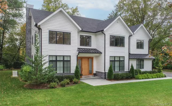 Scarsdale, NY 10583,16 Myrtledale RD