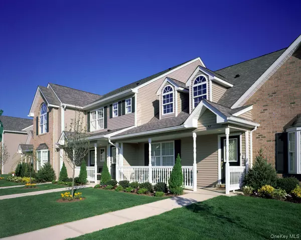 Port Jefferson Station, NY 11776,151 Village Green DR #151