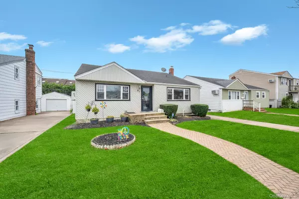 Freeport, NY 11520,67 Howard AVE