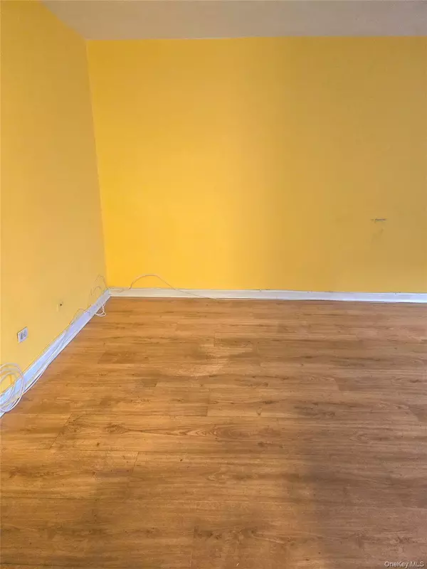 Forest Hills, NY 11375,111-22 66th AVE #2C