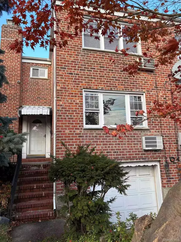 Bayside, NY 11361,207-09 35th AVE