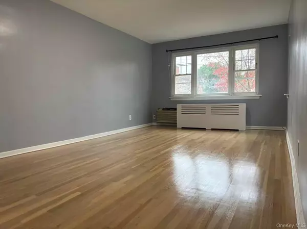 Bayside, NY 11361,207-09 35th AVE