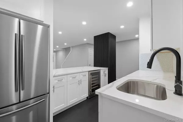 Brooklyn, NY 11212,502 Powell ST