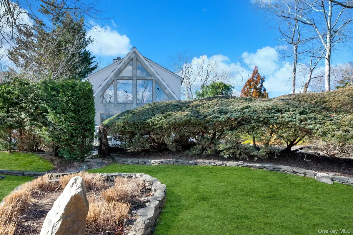 Peconic, NY 11958,25 Miami AVE