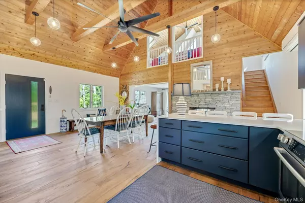 Peconic, NY 11958,25 Miami AVE