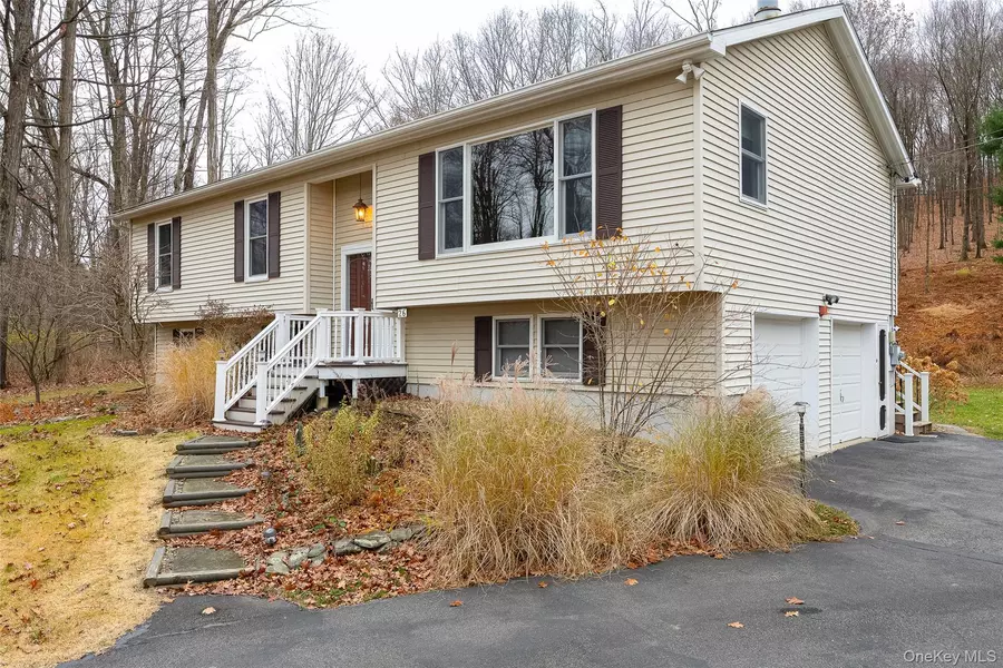 26 Saint Paul RD, Red Hook, NY 12571