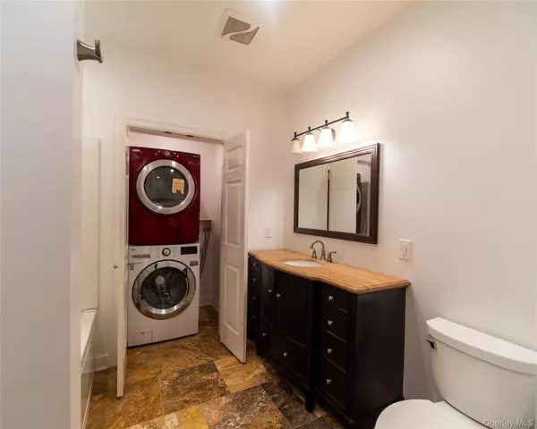 Carmel, NY 10512,49 cherry Hill RD