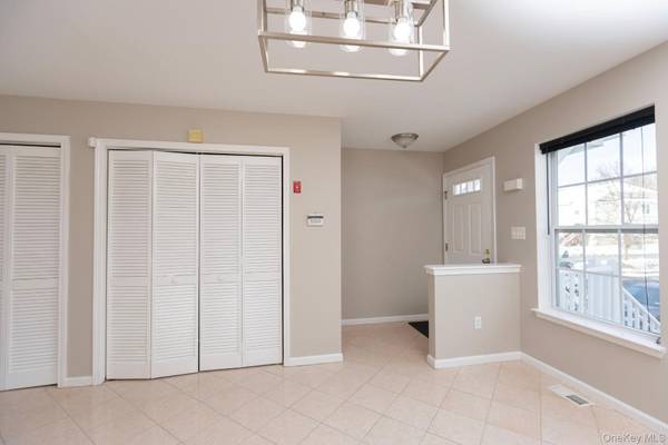 Middletown, NY 10940,1 Lexington WAY