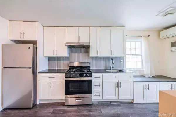 Bayside, NY 11361,3314 204th ST