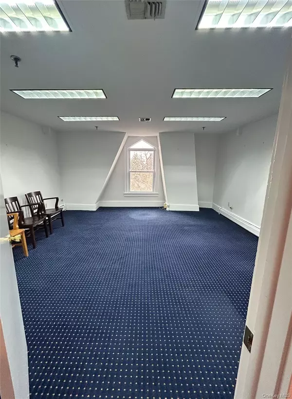 75 N Middletown RD #Suite 300, Nanuet, NY 10954