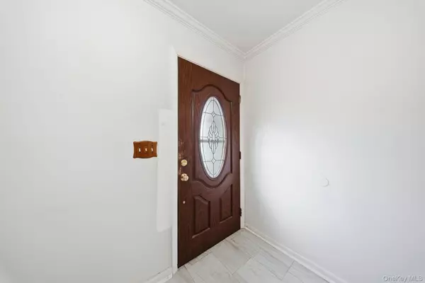 Middletown, NY 10940,4 Eaton CT