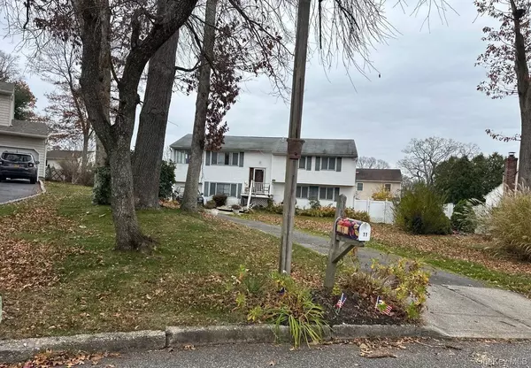 Ronkonkoma, NY 11779,11 Bell CT