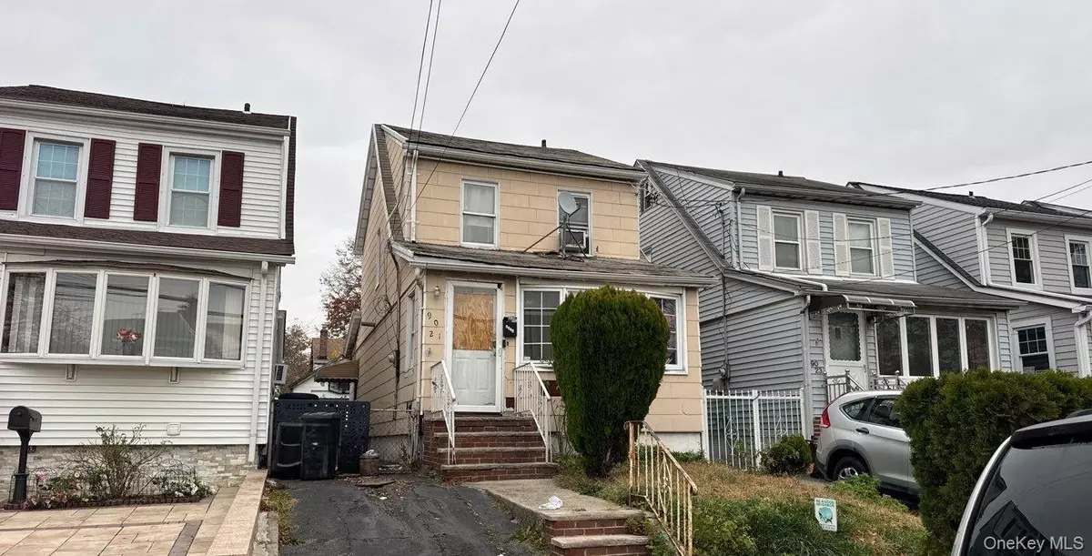 Queens Village, NY 11428,90-21 207th ST