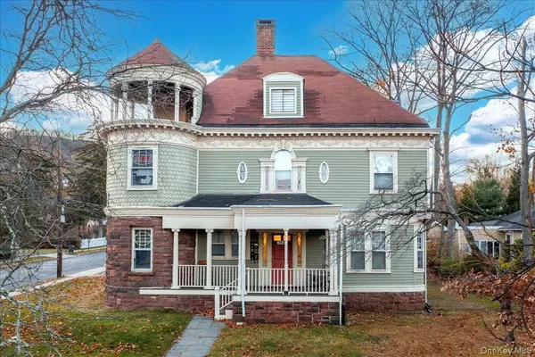 Nyack, NY 10960,162 S Broadway