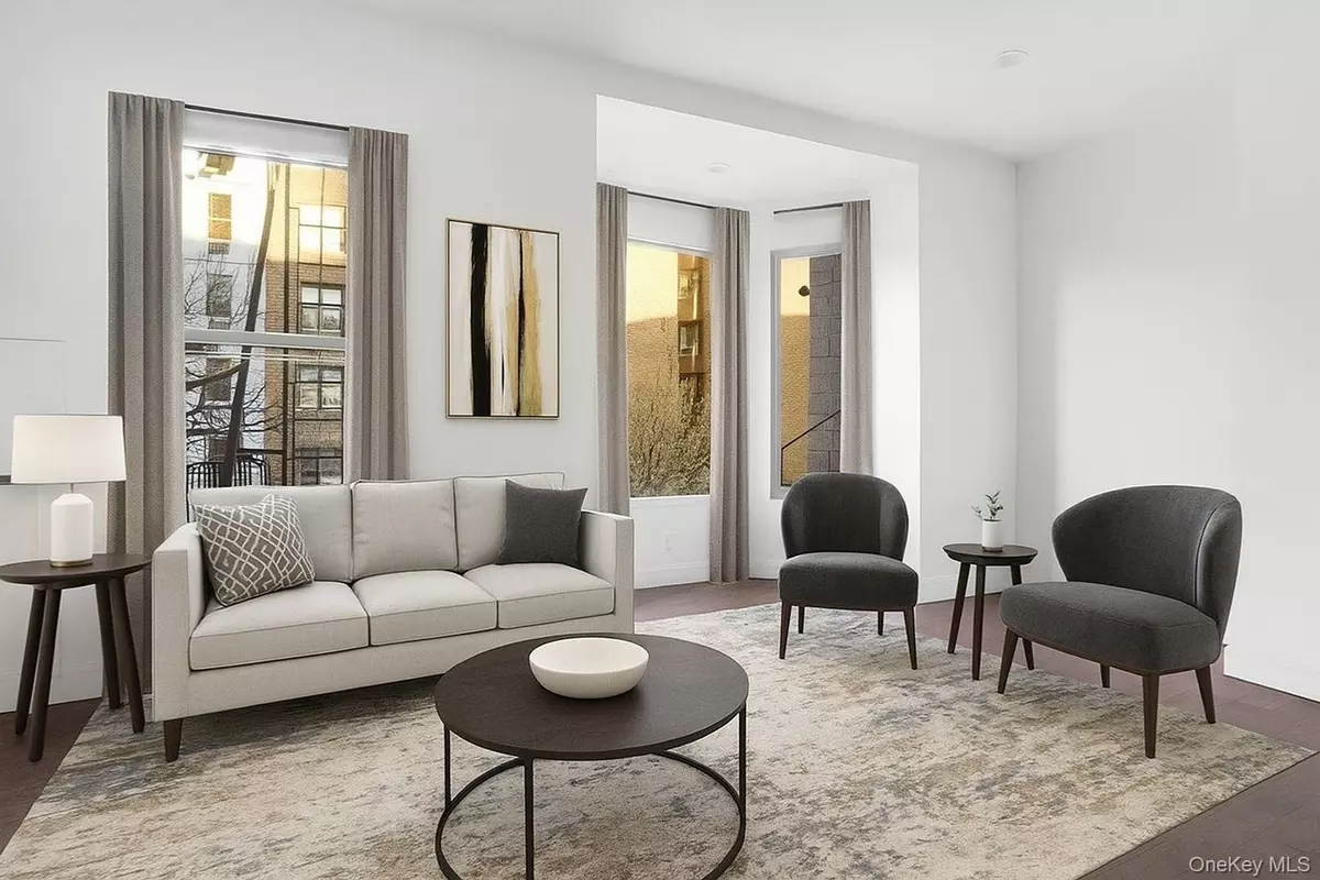 Bronx, NY 10457,1823 Anthony AVE