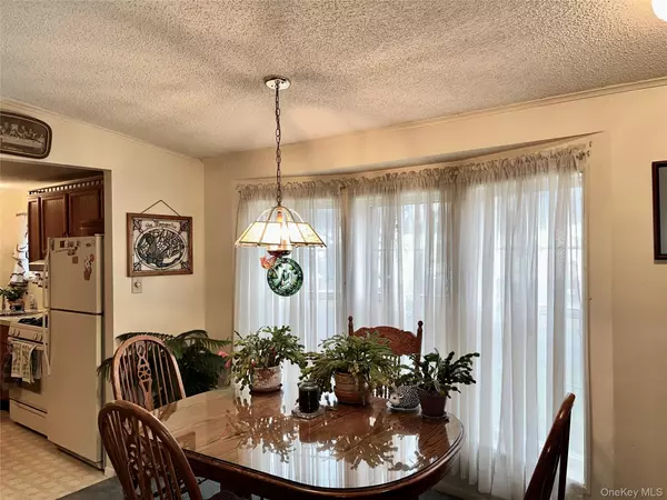 Stony Point, NY 10950,105 North Mountainview MH