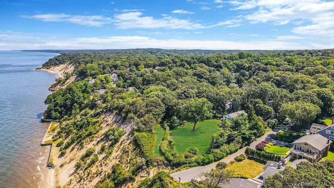 321 Sound Beach BLVD, Sound Beach, NY 11789