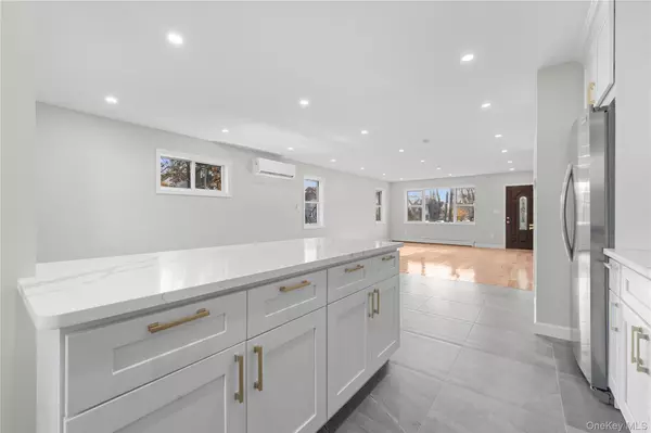 Flushing, NY 11358,16419 32nd AVE