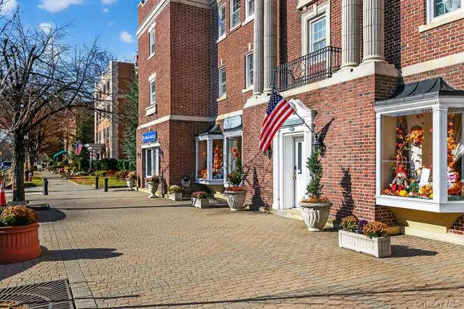 Garden City, NY 11530,105 Seventh ST #10