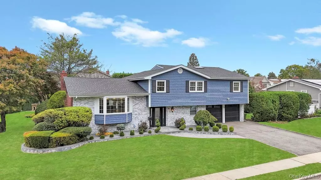 Jericho, NY 11753,90 Rockland DR