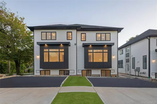 18 W Funston AVE #211, Spring Valley, NY 10977