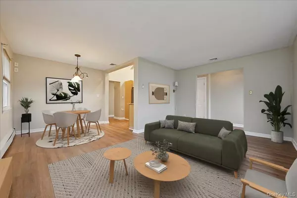 Massapequa, NY 11758,331 N Michigan AVE