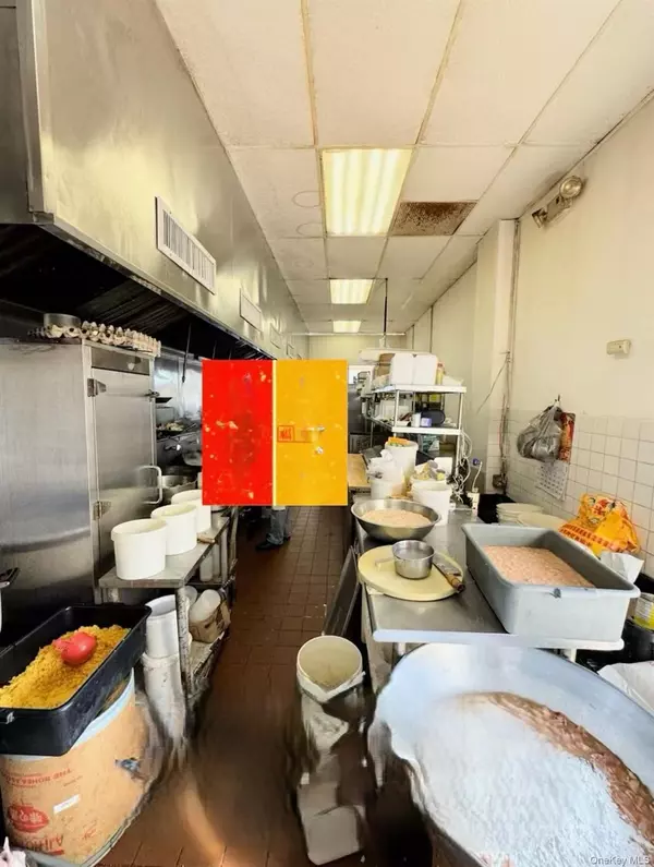 Port Chester, NY 10573,Boston Post RD