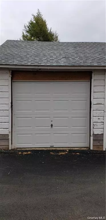 Newburgh, NY 12550,135 Fullerton AVE