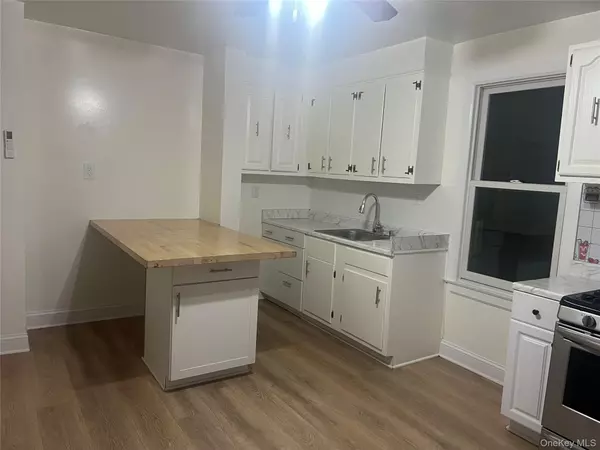 Port Chester, NY 10573,55 Grove ST