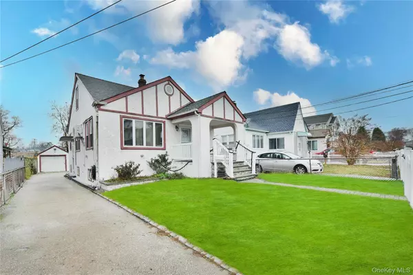 Hempstead, NY 11550,113 Stewart AVE